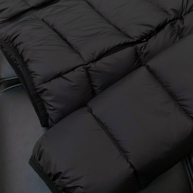 MONCLER 25S DOWN JACKET 300