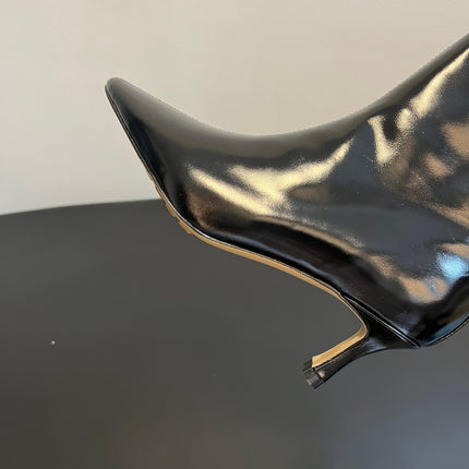 BOTTEGA VENETA 26S POINTED-TOE BOOTS 50 MM IN BLACK CALFSKIN