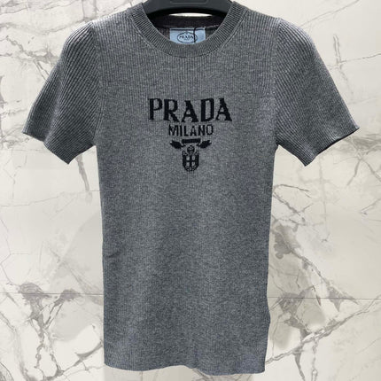 PRADA 26S SHORT-SLEEVE T-SHIRT 690