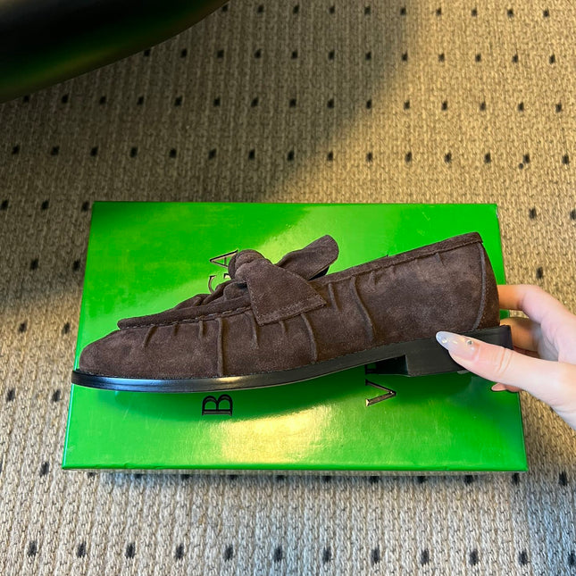 BOTTEGA VENETA 26S LOAFERS IN DARK BROWN SUEDE
