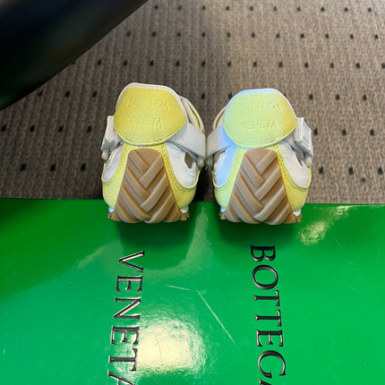 BOTTEGA VENETA 26S MARY JANE SNEAKER IN YELLOW SUEDE AND WHITE FABRIC