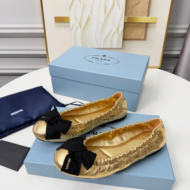 PRADA 26S BALLERINA FLATS IN GOLD CALFSKIN WITH BOW