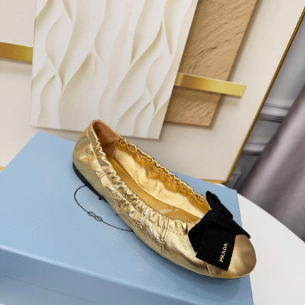 PRADA 26S BALLERINA FLATS IN GOLD CALFSKIN WITH BOW