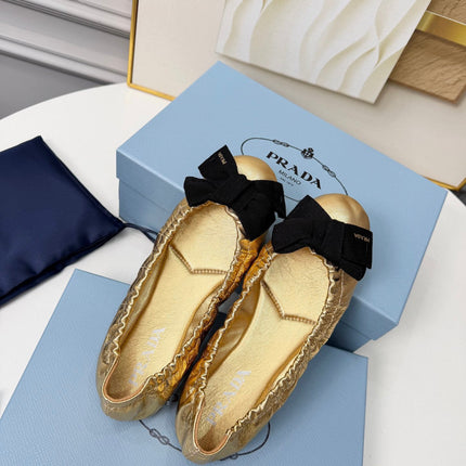 PRADA 26S BALLERINA FLATS IN GOLD CALFSKIN WITH BOW