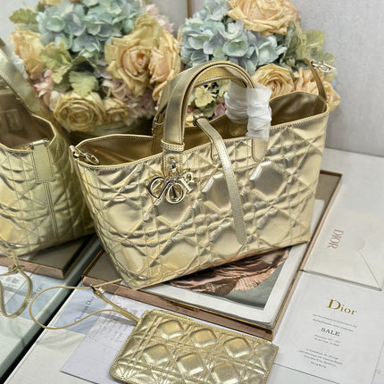 DIOR 26S TOUJOURS BAG 28 IN GOLD CALFSKIN
