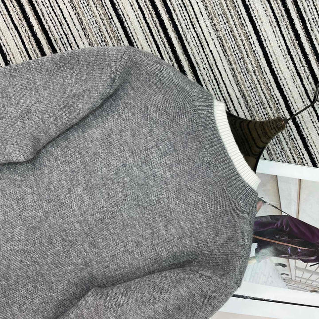 CHANEL 26S CARDIGAN 945