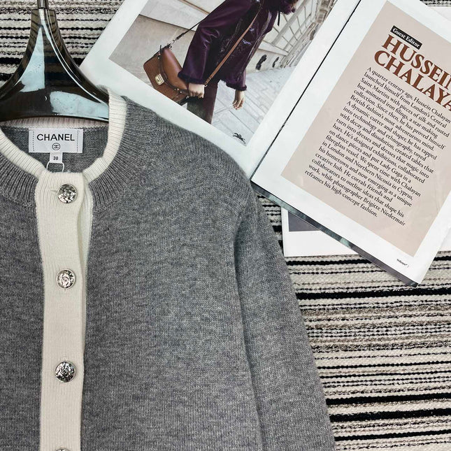 CHANEL 26S CARDIGAN 945