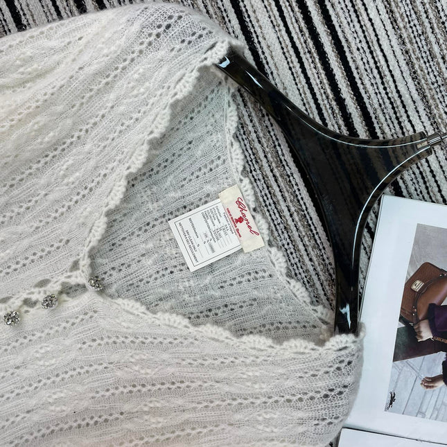 CHANEL 26S LIGHTWEIGHT CARDIGAN 947