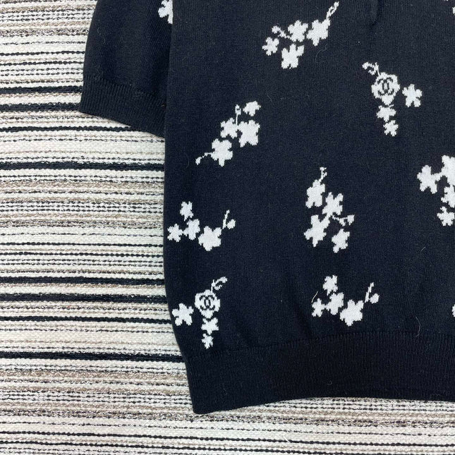 CHANEL 26S SHORT-SLEEVE KNIT TOP 951