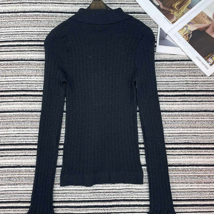 CHANEL 26S COLLARED SWEATER 899