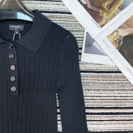 CHANEL 26S COLLARED SWEATER 899
