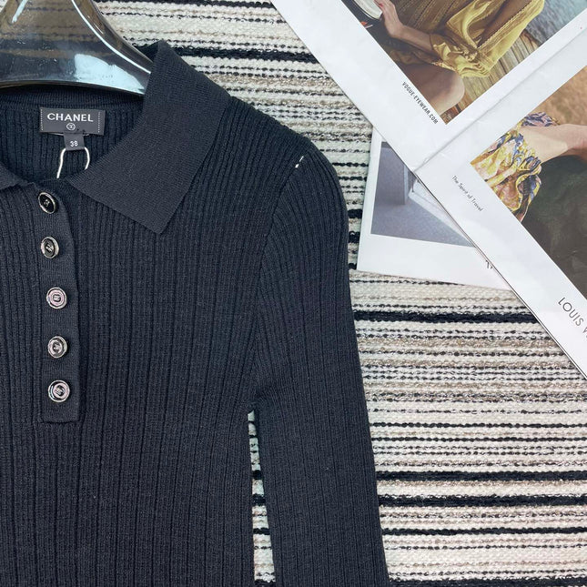 CHANEL 26S COLLARED SWEATER 899