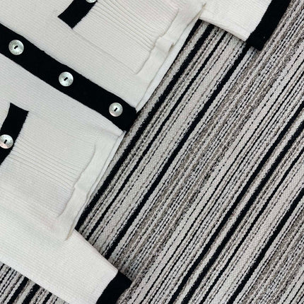 CHANEL 26S CARDIGAN 909
