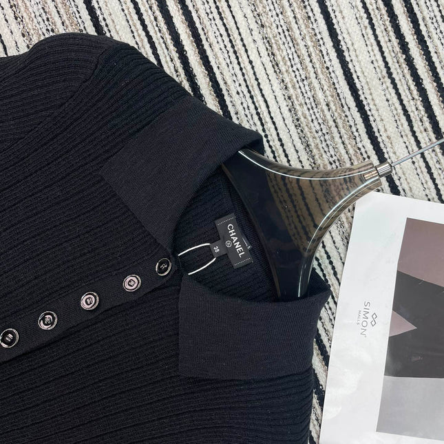 CHANEL 26S SHORT-SLEEVE POLO KNIT TOP 912