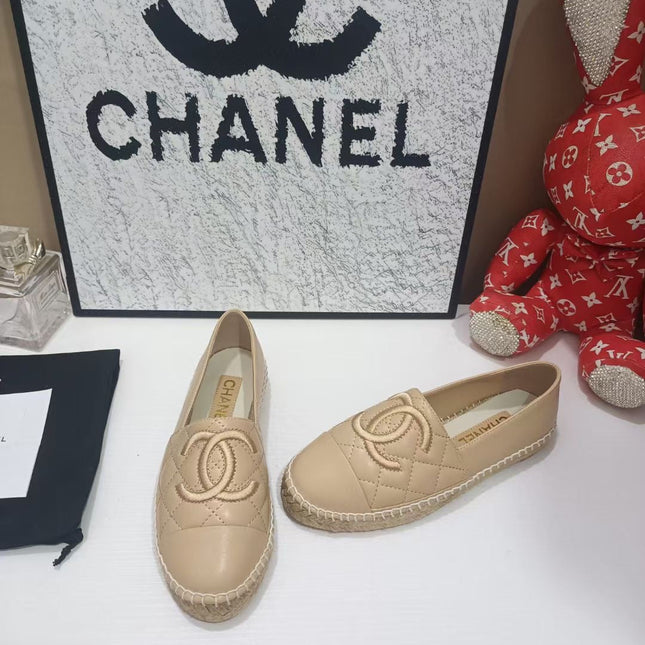CHANEL 26S ESPADRILLE LOAFERS IN TAN BROWN CALFSKIN WITH ROPE SOLE