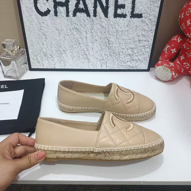 CHANEL 26S ESPADRILLE LOAFERS IN TAN BROWN CALFSKIN WITH ROPE SOLE