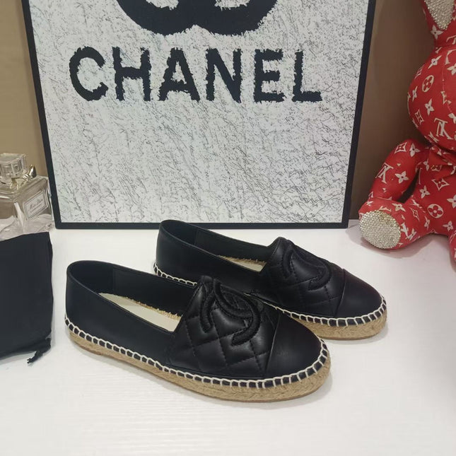 CHANEL 26S ESPADRILLE LOAFERS IN BLACK CALFSKIN WITH ROPE SOLE
