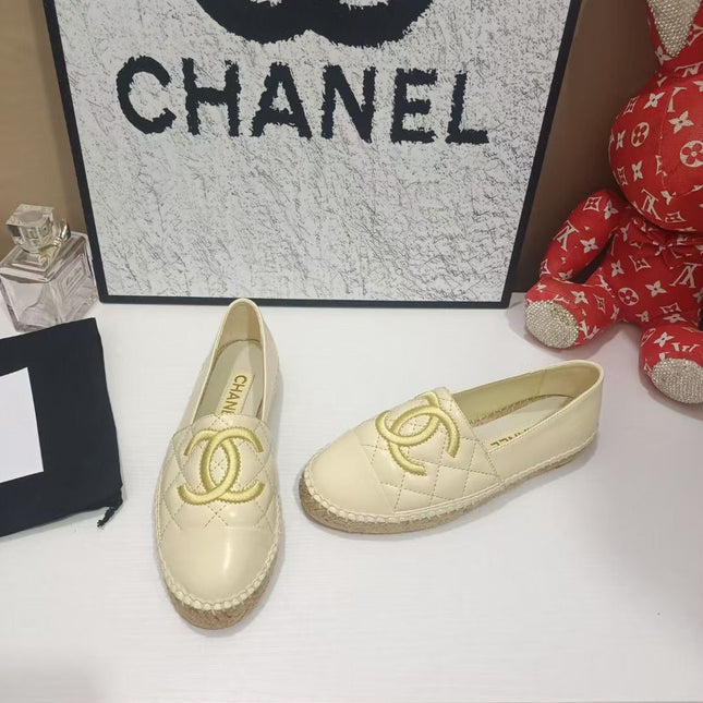 CHANEL 26S ESPADRILLE LOAFERS IN BEIGE CALFSKIN WITH ROPE SOLE
