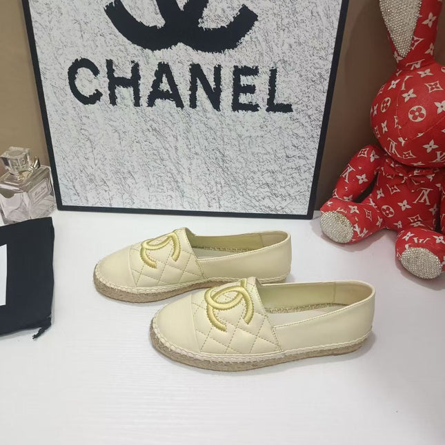 CHANEL 26S ESPADRILLE LOAFERS IN BEIGE CALFSKIN WITH ROPE SOLE