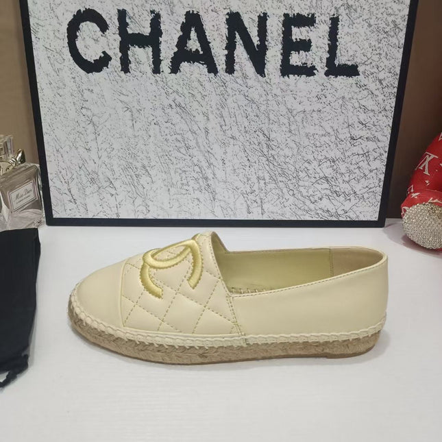 CHANEL 26S ESPADRILLE LOAFERS IN BEIGE CALFSKIN WITH ROPE SOLE