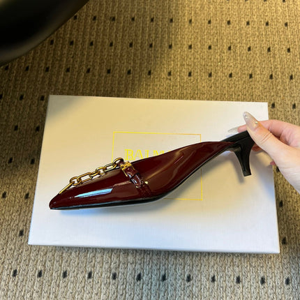 BALMAIN 26S GOLD CHAIN HIGH HEEL MULES 45 MM IN DARK RED PATENT CALFSKIN