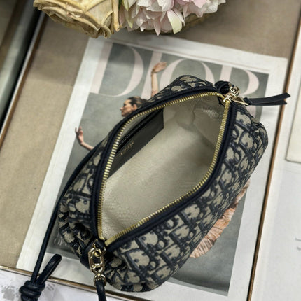 DIOR 26S BOW POUCH BAG 20 IN BLACK AND BEIGE OBLIQUE JACQUARD