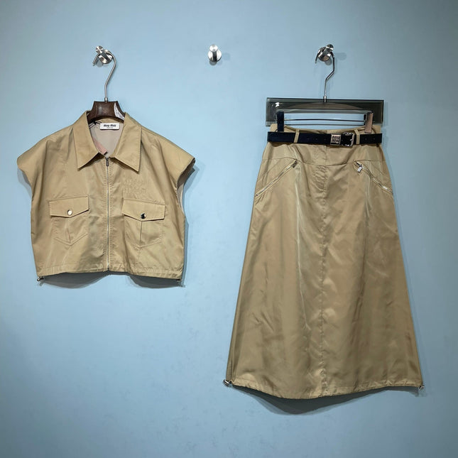 MIUMIU 26S TOP AND SKIRT SET STYLE 1142