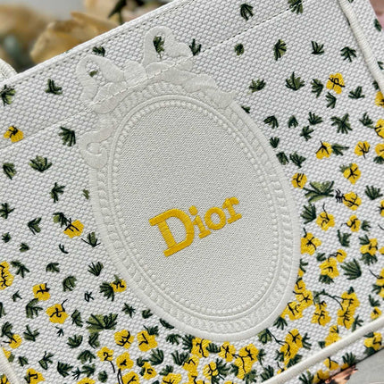 DIOR 26S BOOK TOTE BAG 26 IN WHITE FLORAL EMBROIDERY BAYADERE FABRIC