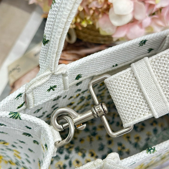 DIOR 26S BOOK TOTE BAG 26 IN WHITE FLORAL EMBROIDERY BAYADERE FABRIC