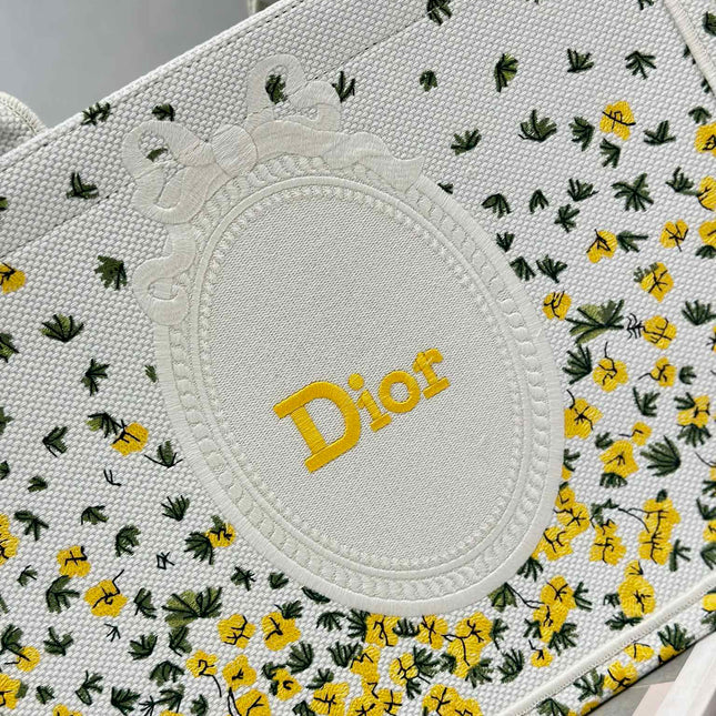 DIOR 26S BOOK TOTE BAG 36 IN WHITE FLORAL EMBROIDERY BAYADERE FABRIC