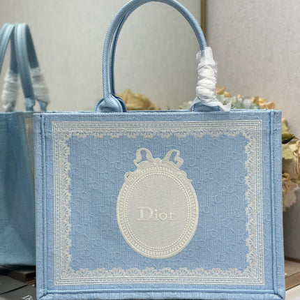 DIOR 26S BOOK TOTE BAG 36 IN BLUE AND WHITE LACE BAYADERE FABRIC