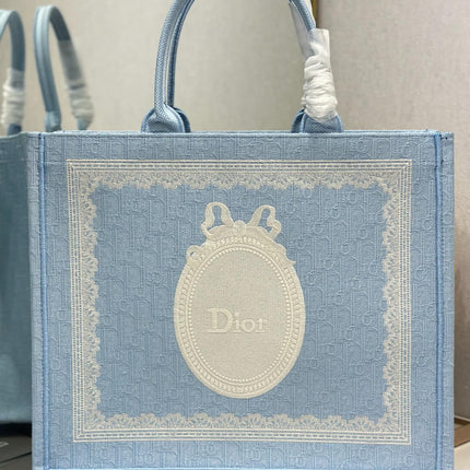 DIOR 26S BOOK TOTE BAG 42 IN BLUE AND WHITE LACE BAYADERE FABRIC