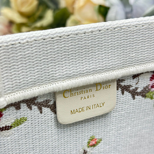 DIOR 26S BOOK TOTE BAG 36 IN BEIGE BAYADERE FABRIC D-STRIPES EMBROIDERY