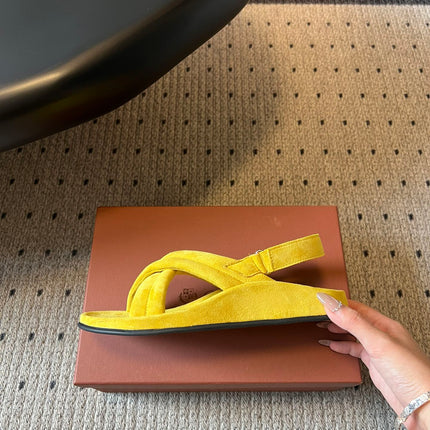 LP 26S CROSS-STRAP SANDALS IN YELLOW SUEDE