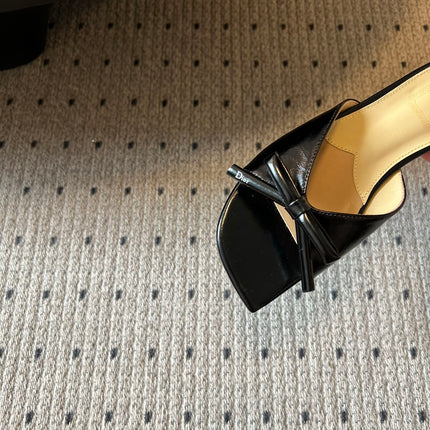 DIOR 26S OBLIQUE BOW MULE IN BLACK CALFSKIN