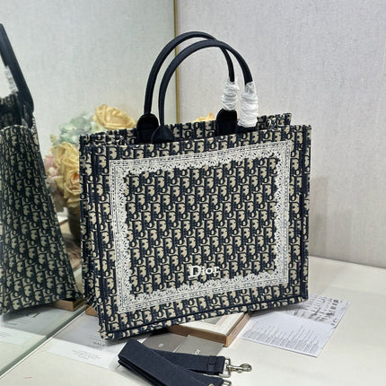 DIOR 26S BOOK TOTE BAG 42 IN NAVY BLUE AND BEIGE OBLIQUE FABRIC