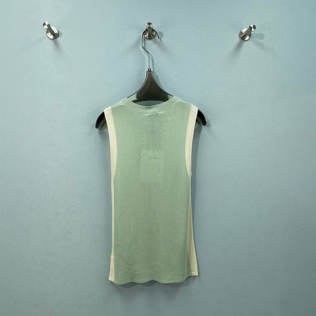 CHANEL 26S SLEEVELESS KNIT TOP 1492