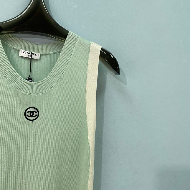 CHANEL 26S SLEEVELESS KNIT TOP 1492