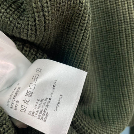 MONCLER 26S DOWN CARDIGAN 717