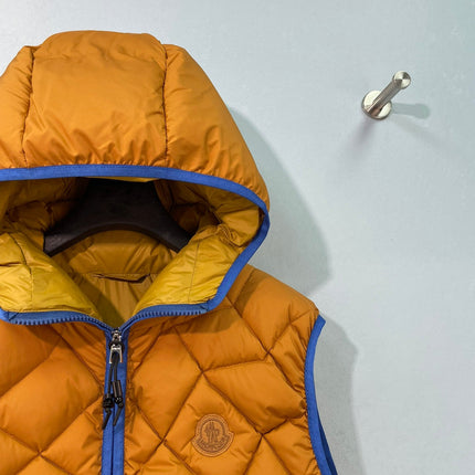 MONCLER 26S HOODED DOWN VEST 718