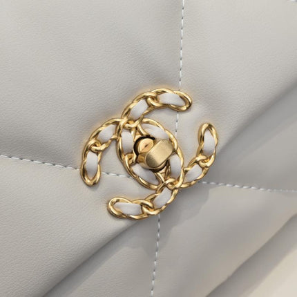 19 FLAP BAG 26CM 9010 CREAM WHITE