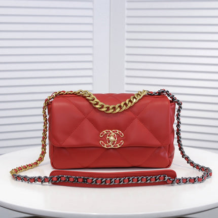 19 FLAP BAG 26CM 9010 RED