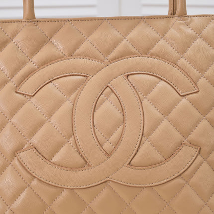 MEDALLION TOTE CAVIAR 3326 BEIGE