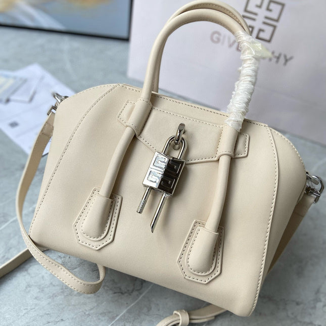 MINI 27 ANTIGONA LOCK BAG IN BEIGE LAMBSKIN