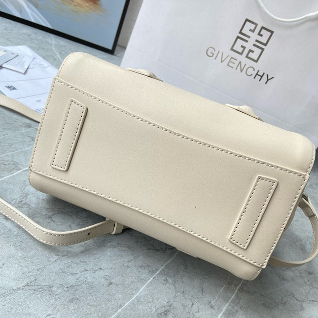 MINI 27 ANTIGONA LOCK BAG IN BEIGE LAMBSKIN