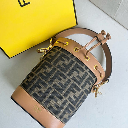 MON TRESOR 18 IN BROWN CALFSKIN