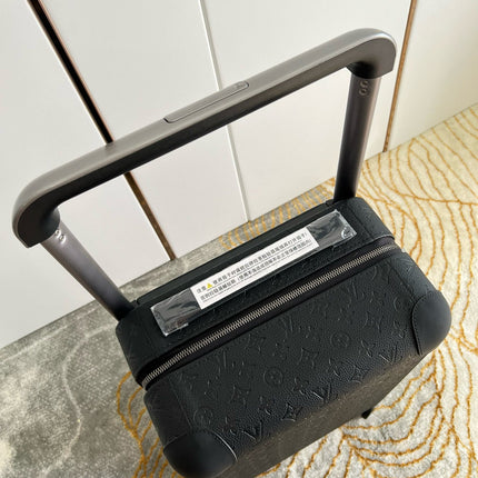 HORIZON 55 SUITCASE MONOGRAM IN BLACK METAL HARDWARE
