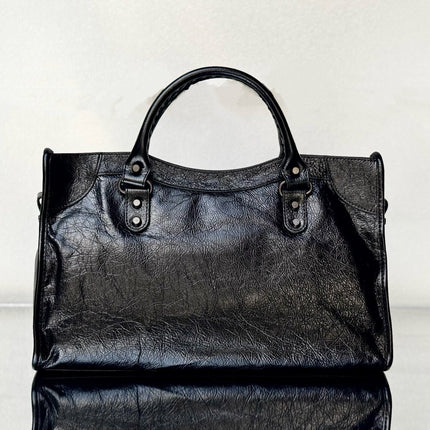 MEDIUM 39 LE CITY BAG IN BLACK LEATHER