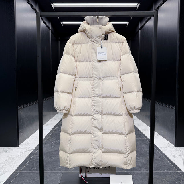 MONCLER LONG COAT 223256