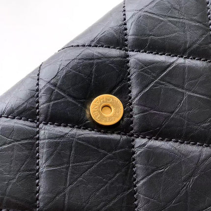 CC CLASSIC FLAP CLUTCH 41 IN BLACK QUILTED CALFSKIN GOLD HARDWARE
